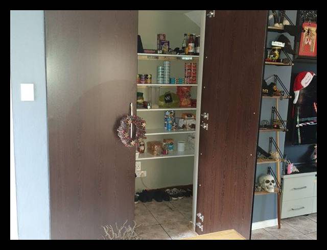 3 BEDROOM DUPLEX FOR SALE IN MEER EN SEE